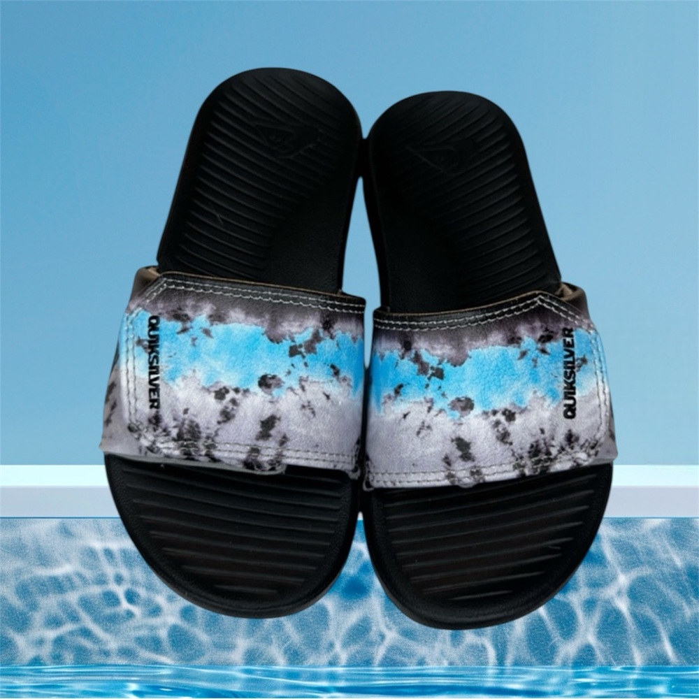 ❤︎2/$20❤︎ Quiksilver Kids Sandals